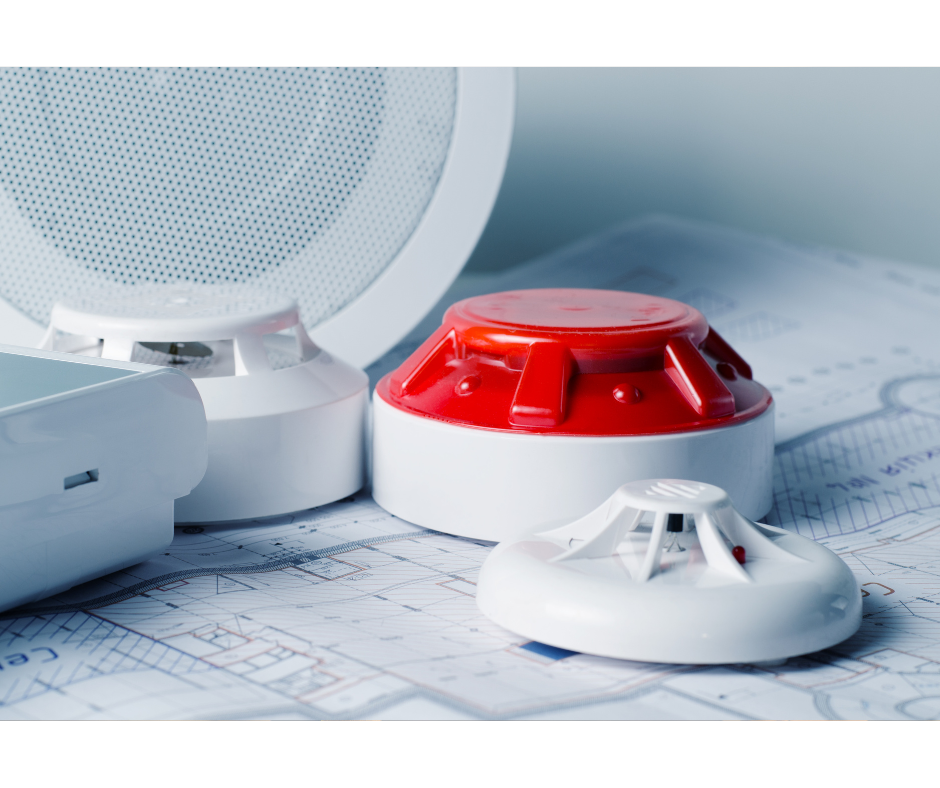 Znaczenie regularnych przeglądów systemów przeciwpożarowych w obiektach komercyjnych